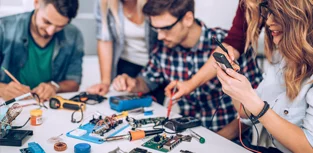 engineeringProgramSlider